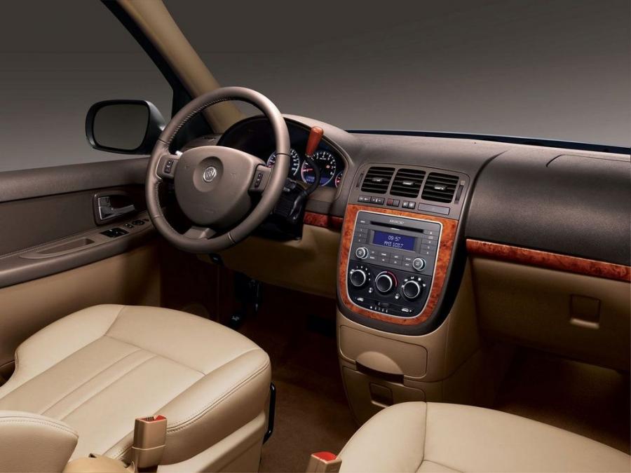  Buick GL8 2005 года  (фото 3 из 42)